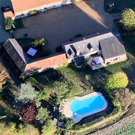 Charmantes Avec Piscine Pres De L'abbaye De
