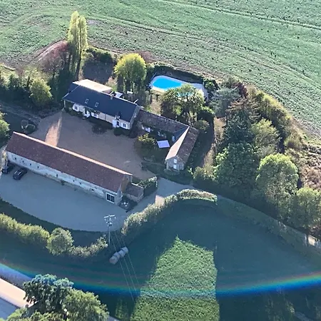 Charmantes Avec Piscine Pres De L'abbaye De Solesmes - Fr-1-410-403 Bed & Breakfast